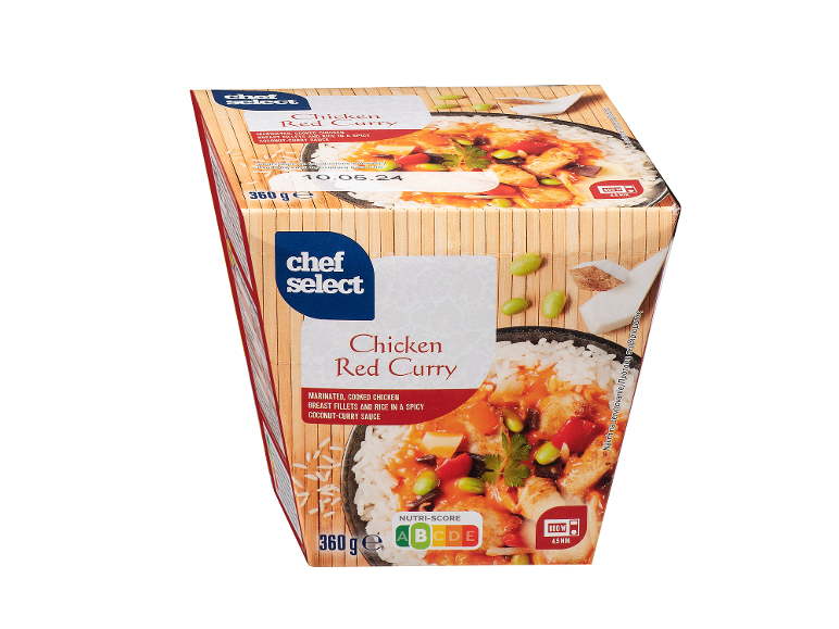 Ambalaj de pui curry cu orez, cu data de expirare și instrucțiuni de încălzire.