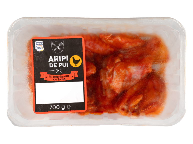 Aripi de pui marinate cu boia, 700 g