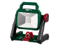 Lampă de lucru LED verde și neagră cu suport și mâner roșu.