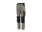 Pantaloni de lucru bărbătești kaki cu inserții negre și buzunare.