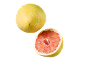 Pomelo proaspăt, întreg și tăiat în jumătate, cu pulpă roz și picături de apă.