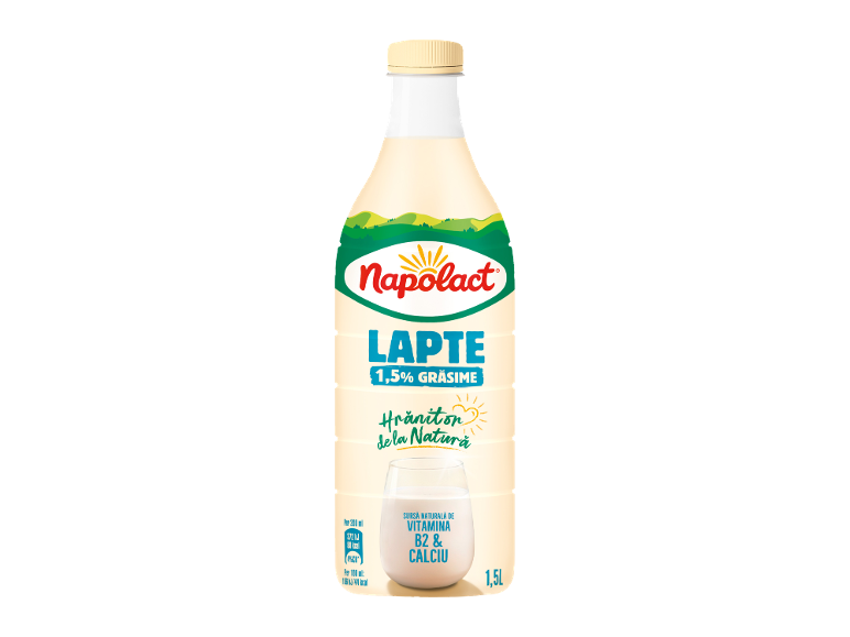 Sticlă de lapte parțial degresat (1,5% grăsime) cu etichetă verde și albă, 1,5L.
