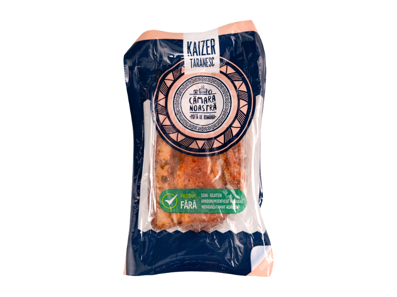 Produs din carne ambalat, stil rustic, cu eticheta „Fără soia, gluten, amidon modificat, glutamat monosodic adăugat”.