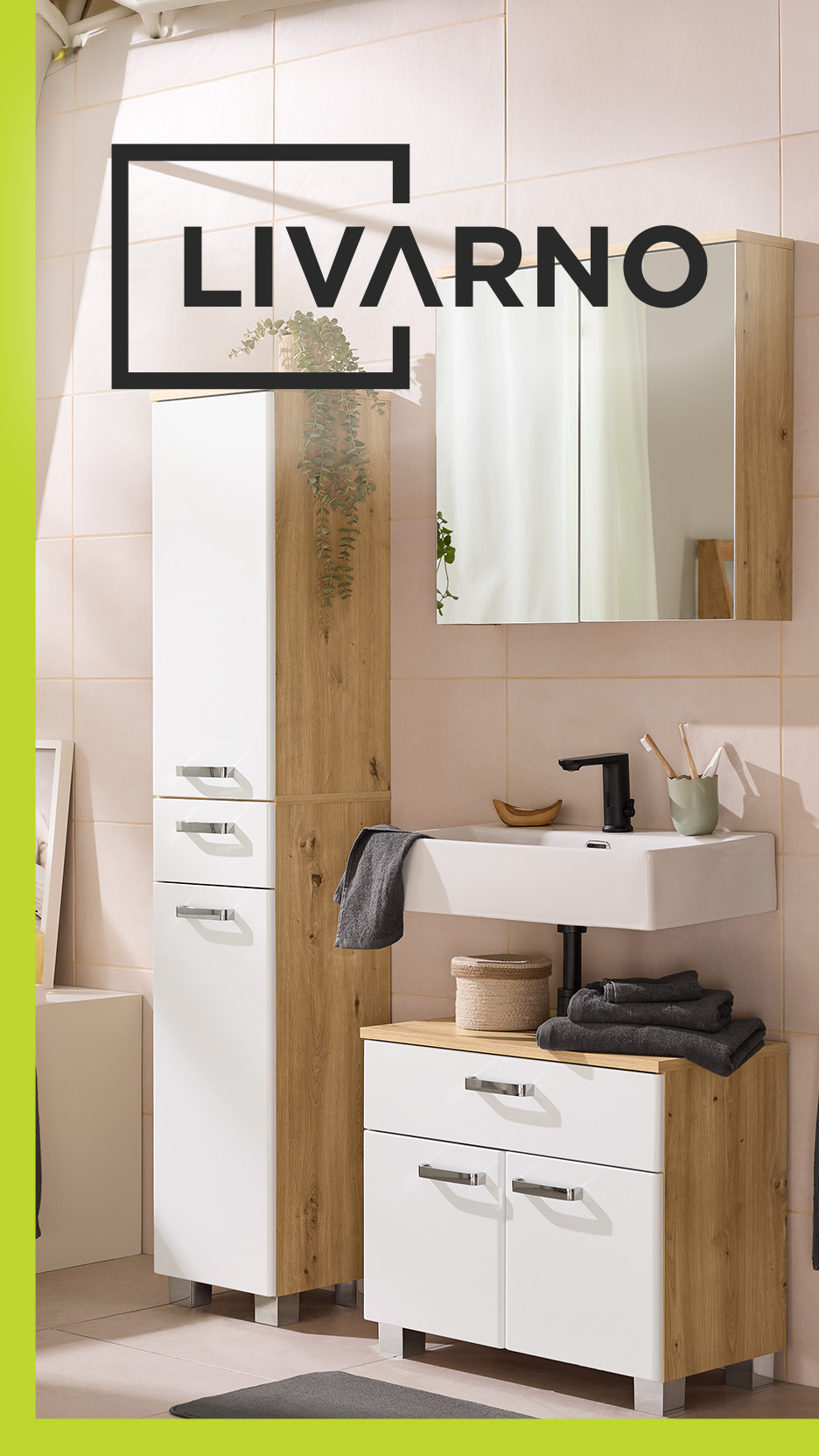 Mobilier de baie modern, cu dulap înalt și dulap sub lavoar, în culorile alb și lemn.