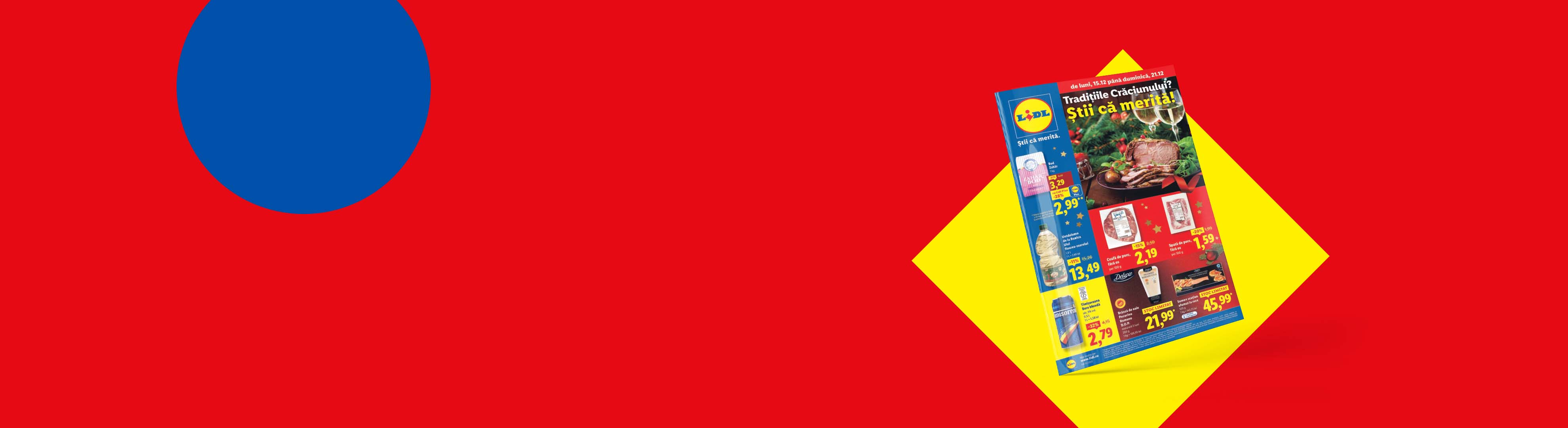 Pliant Lidl cu oferte de Crăciun, incluzând carne de porc, brânză de salată și somon.