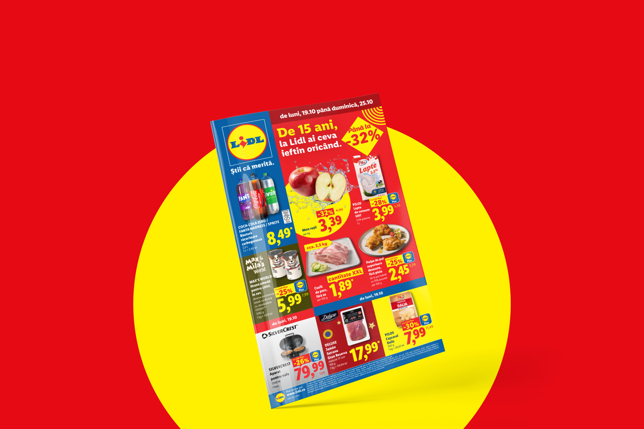Pliant promoțional cu oferte la alimente proaspete, mezeluri și electrocasnice mici.